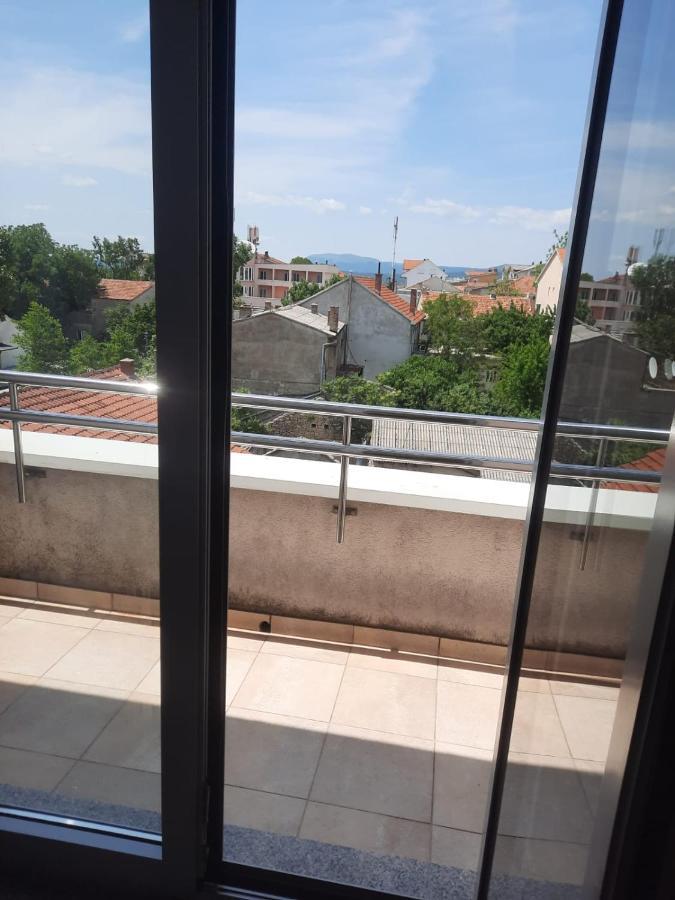 Apartment Vranjkovic *